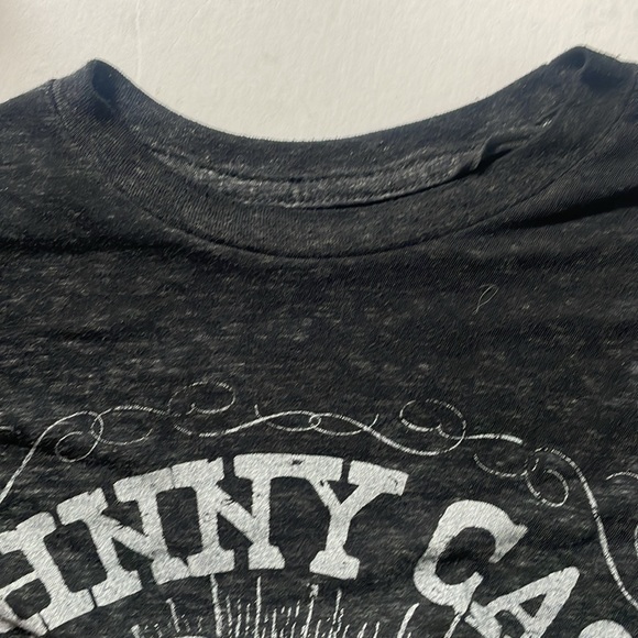Johnny Cash “The Rough Cut King of Country” Tee - Picture 6 of 8